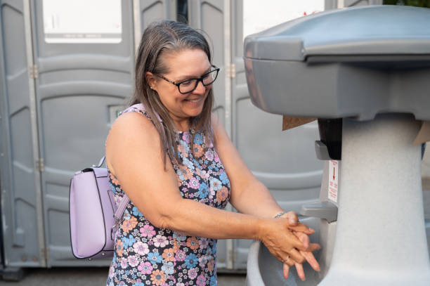 Best Portable bathroom rental  in Glens Falls North, NY